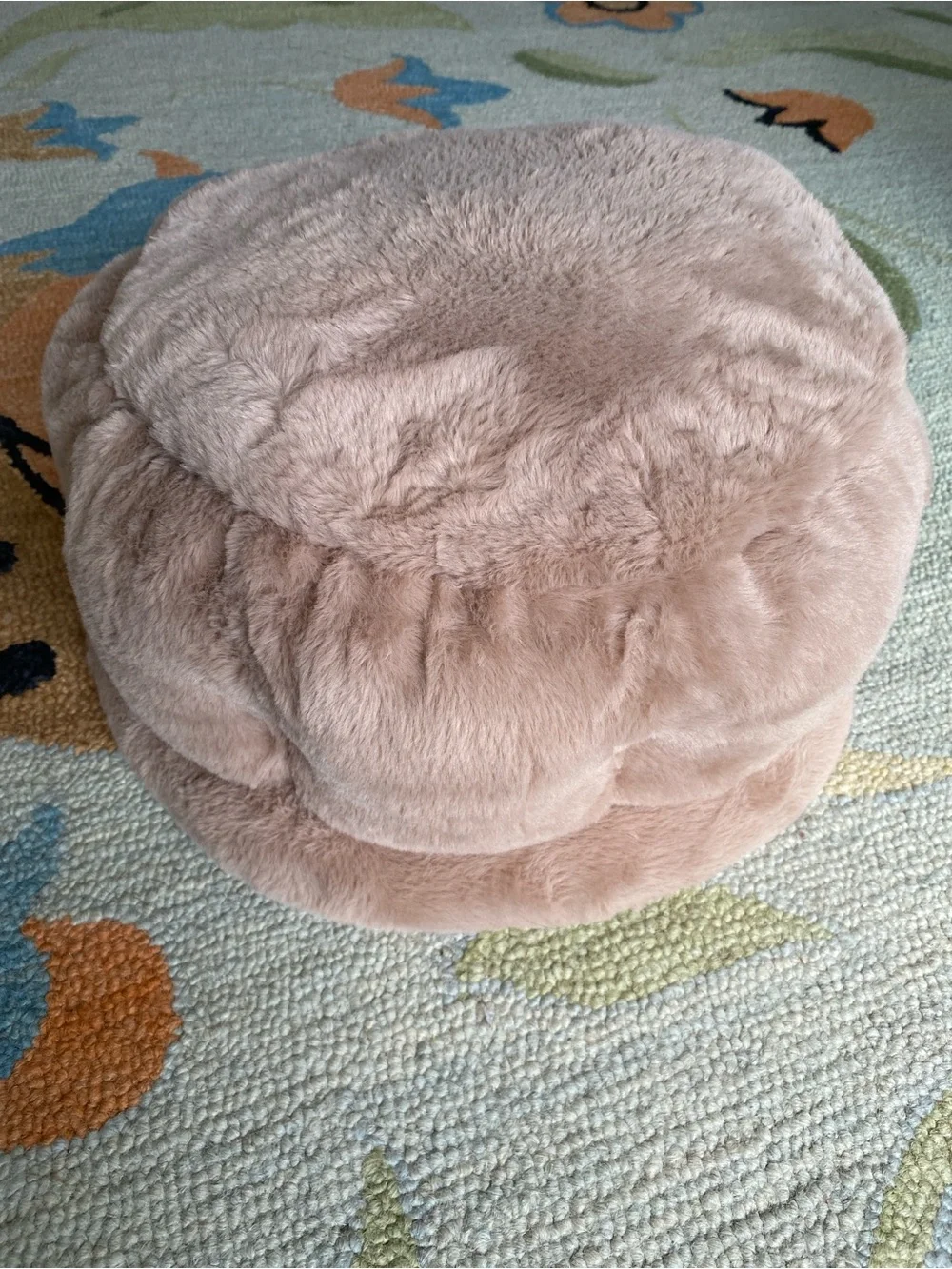Martha Stewart - Faux Fur Reversible Small Round Pet Bed